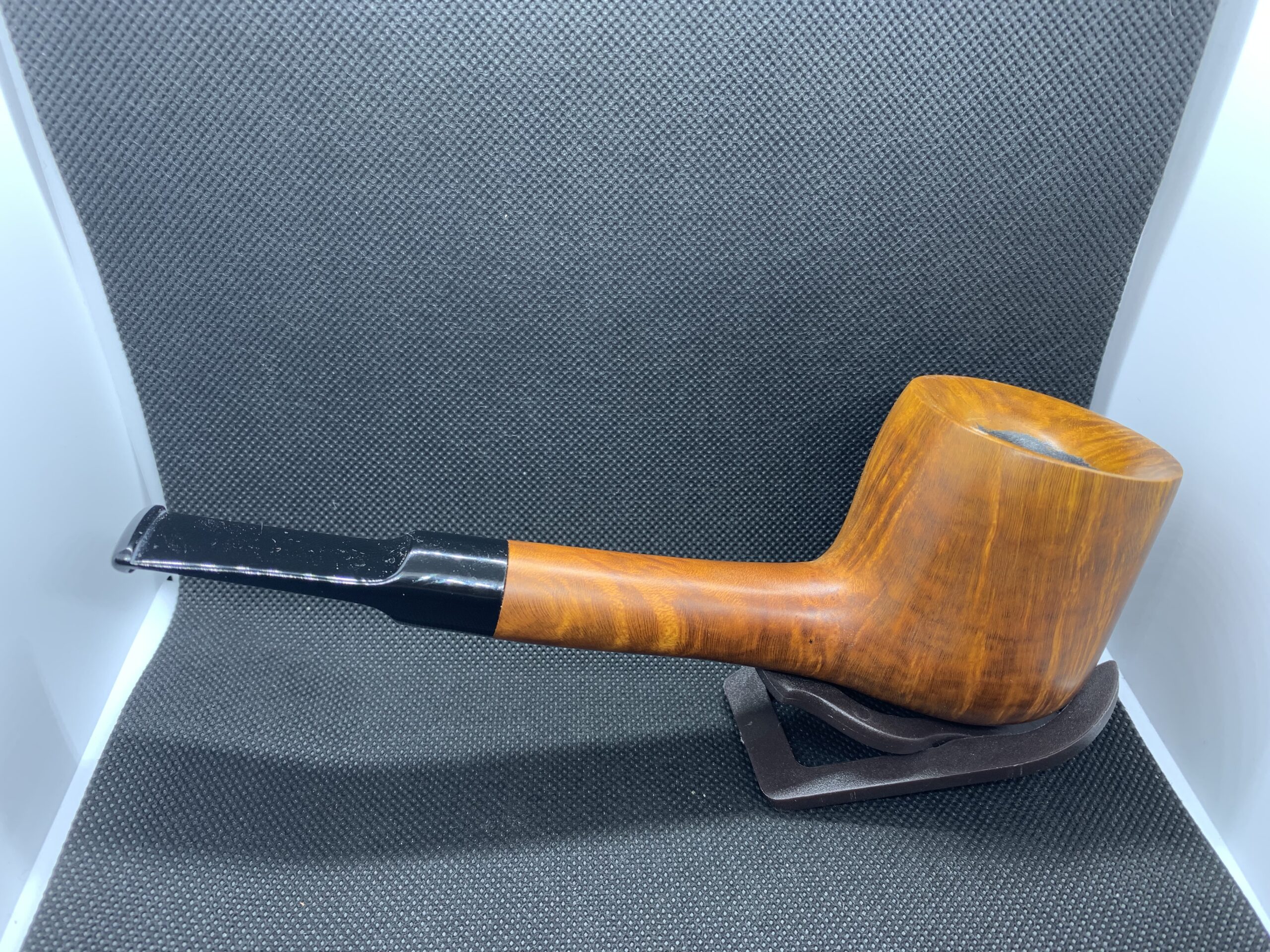 429AA685-E074-4675-BEB1-FA512156224A