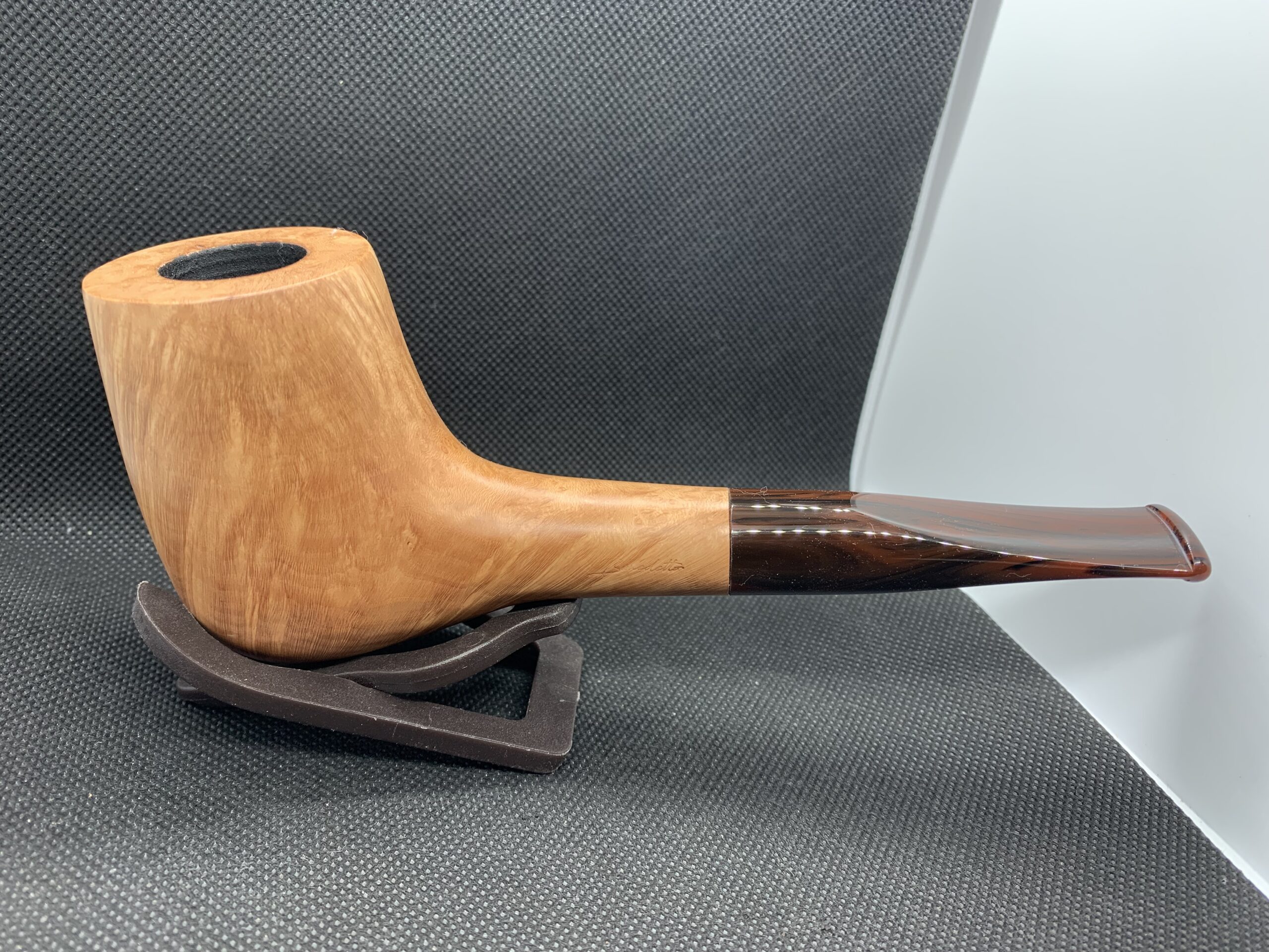 6F5A7D54-920E-44F5-998F-668FF35B3605