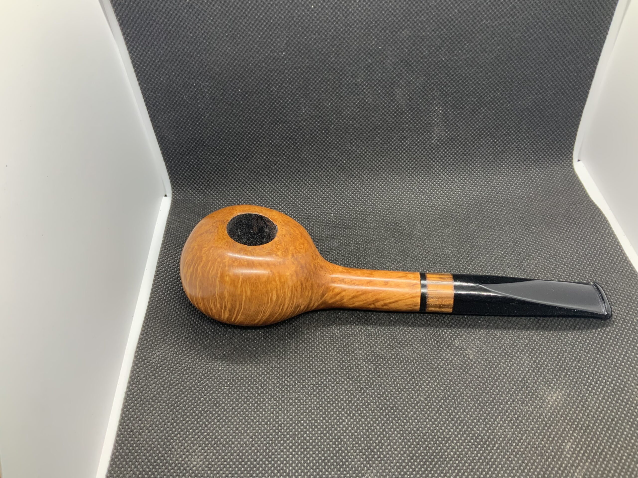 EFA034C3-F474-4FEF-9999-89448ABE6921